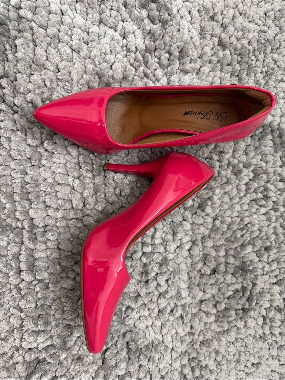 Di Ferrari Fuchsia Patent Pointed-Toe Pumps